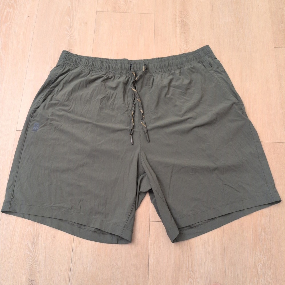 Rhone Mako Training Shorts Mens XL Olive Green 7" Inseam Gym Athletic Pockets